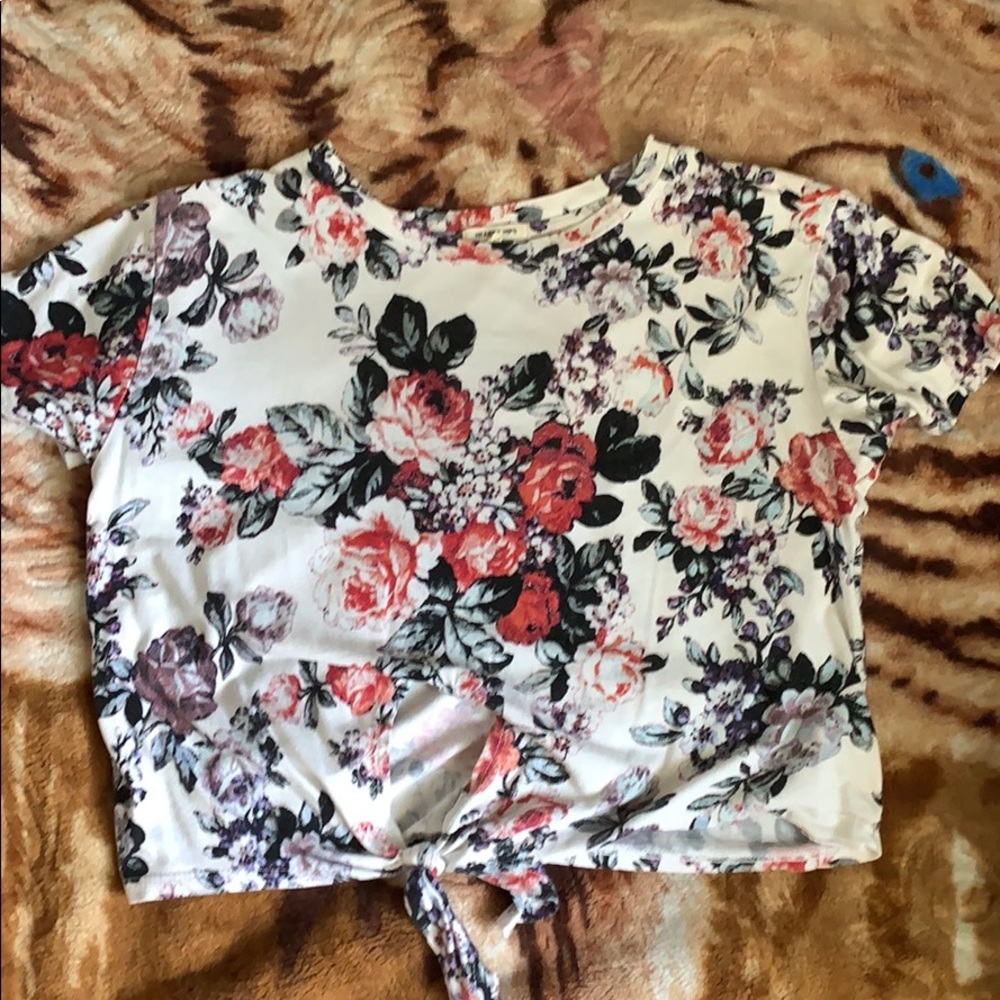 Cropped top shirt